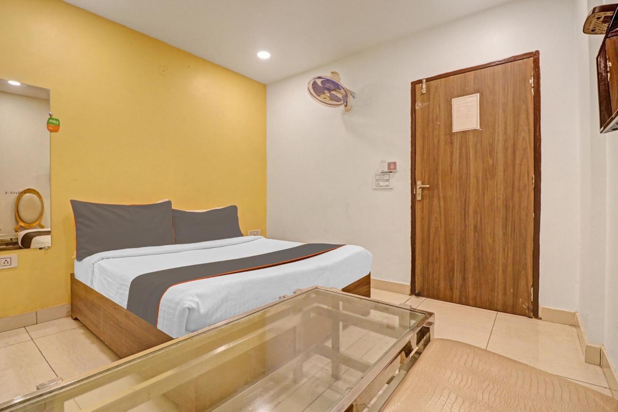 Hotel Collection O Seven Heaven Nuova Delhi Esterno foto