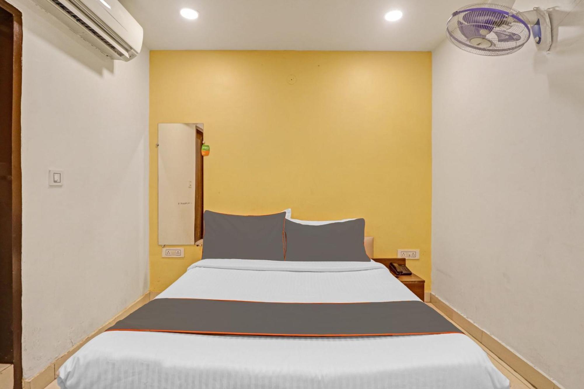 Hotel Collection O Seven Heaven Nuova Delhi Esterno foto