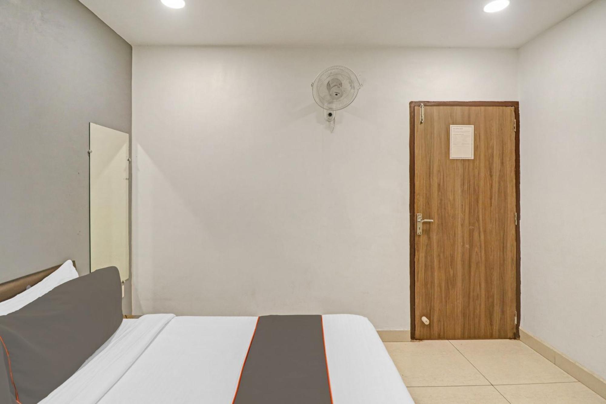 Hotel Collection O Seven Heaven Nuova Delhi Esterno foto